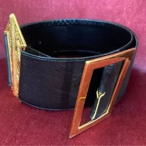 CHANEL | Accessories | Chanel Vintage Black Leather 24k Gold  display picture 3